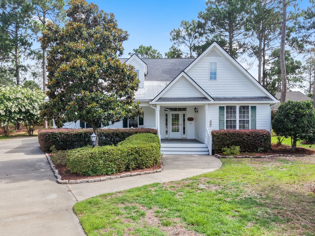 728 Surrey Court
